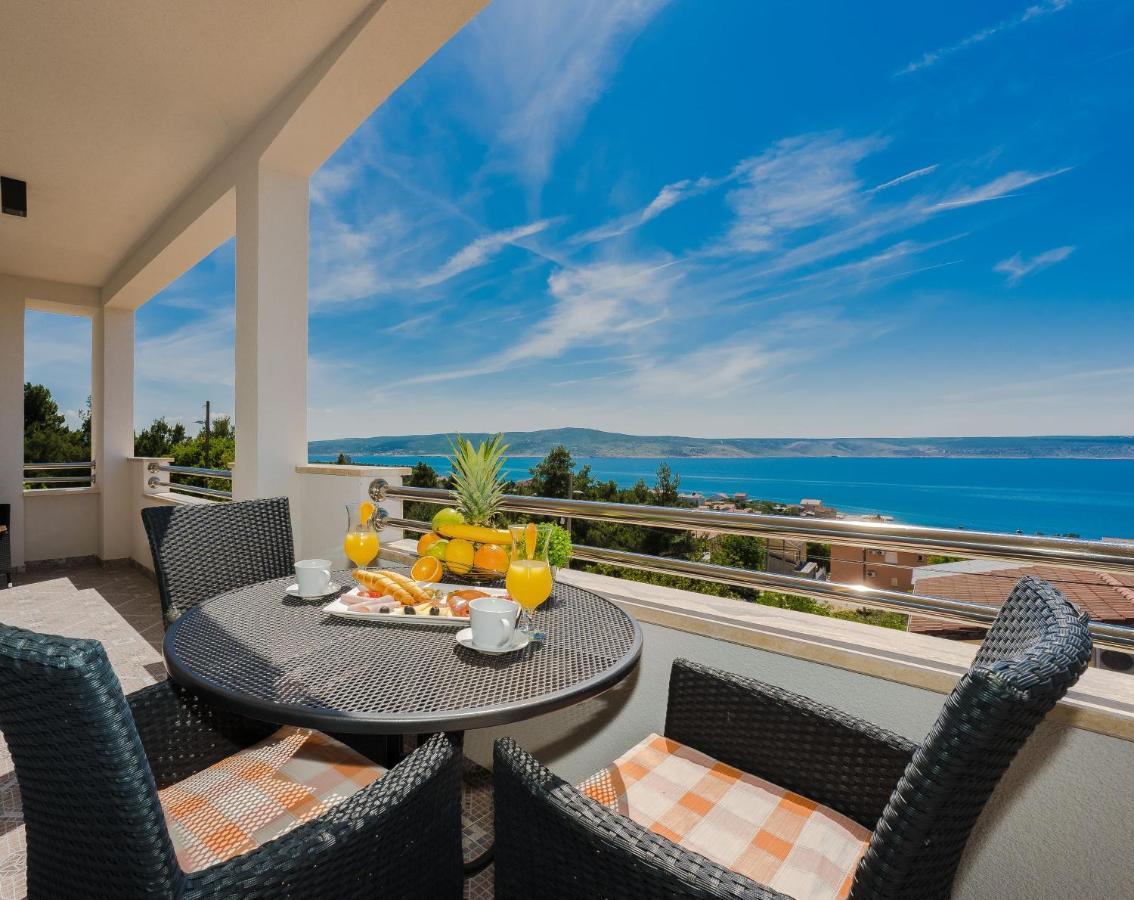 Apartmani Tomeri Starigrad Paklenica Bagian luar foto