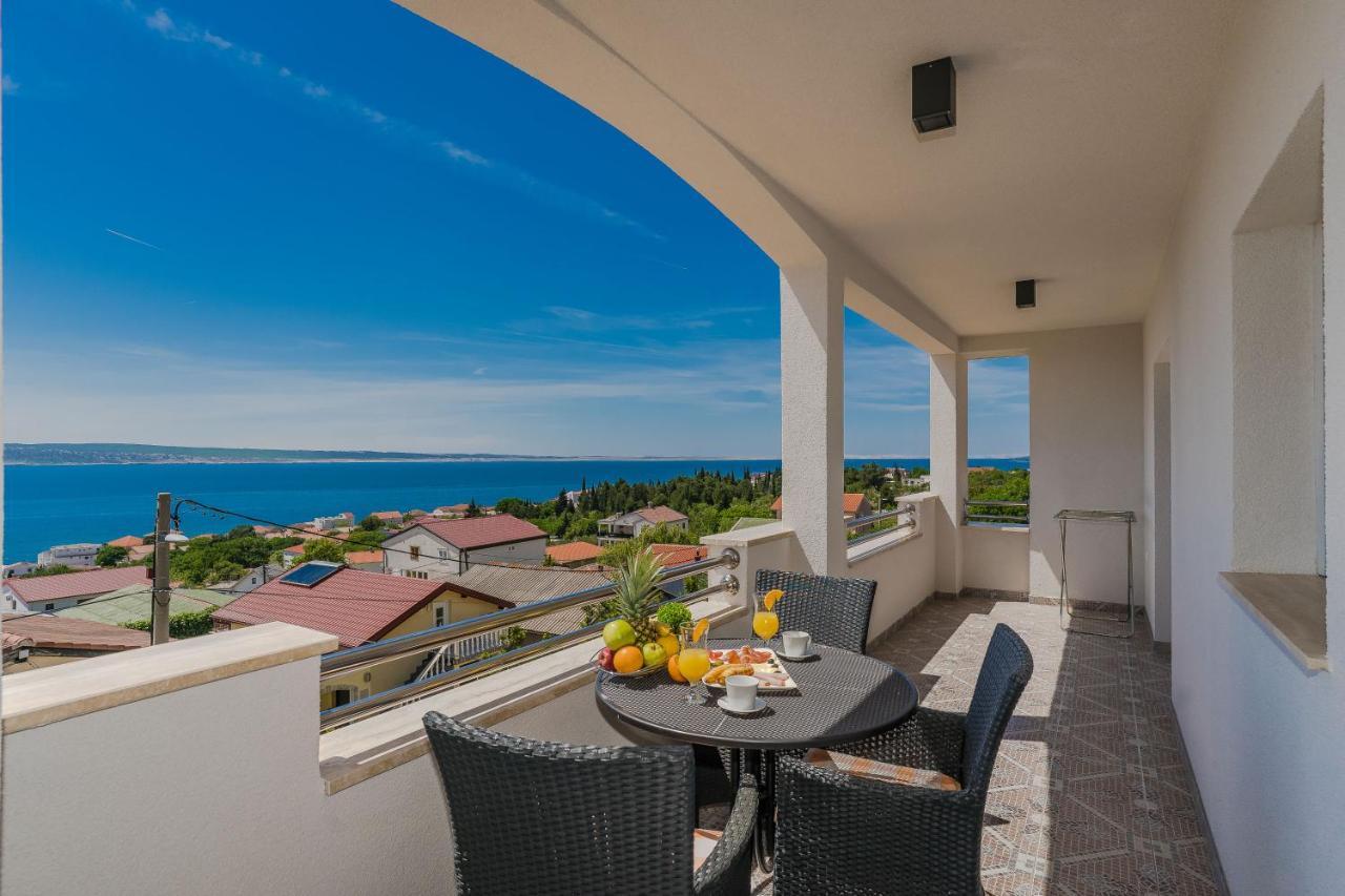 Apartmani Tomeri Starigrad Paklenica Bagian luar foto