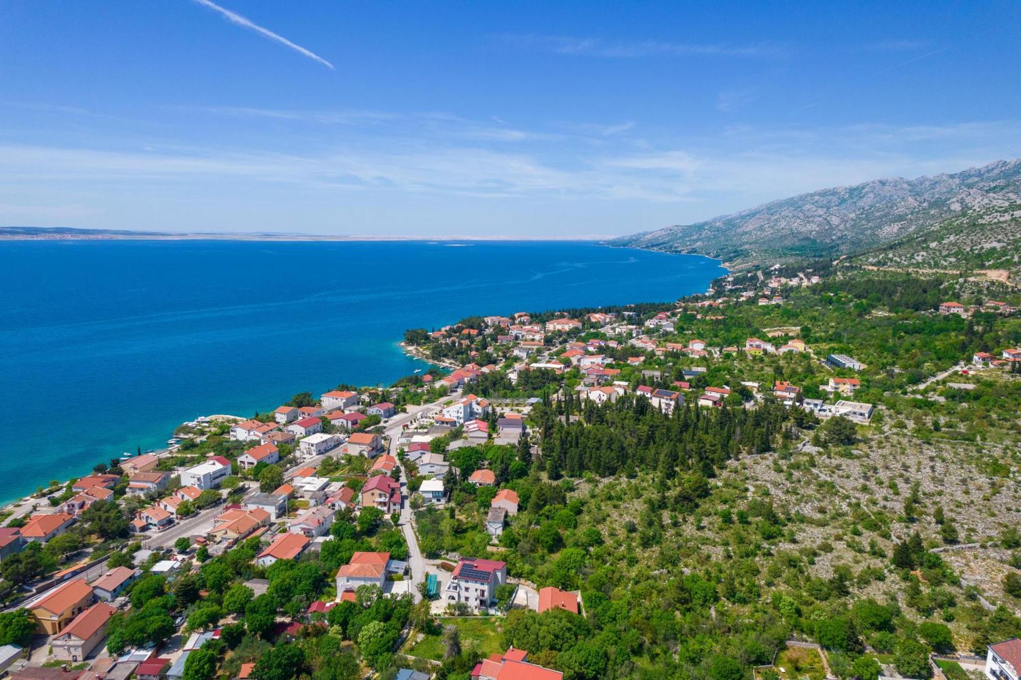 Apartmani Tomeri Starigrad Paklenica Bagian luar foto