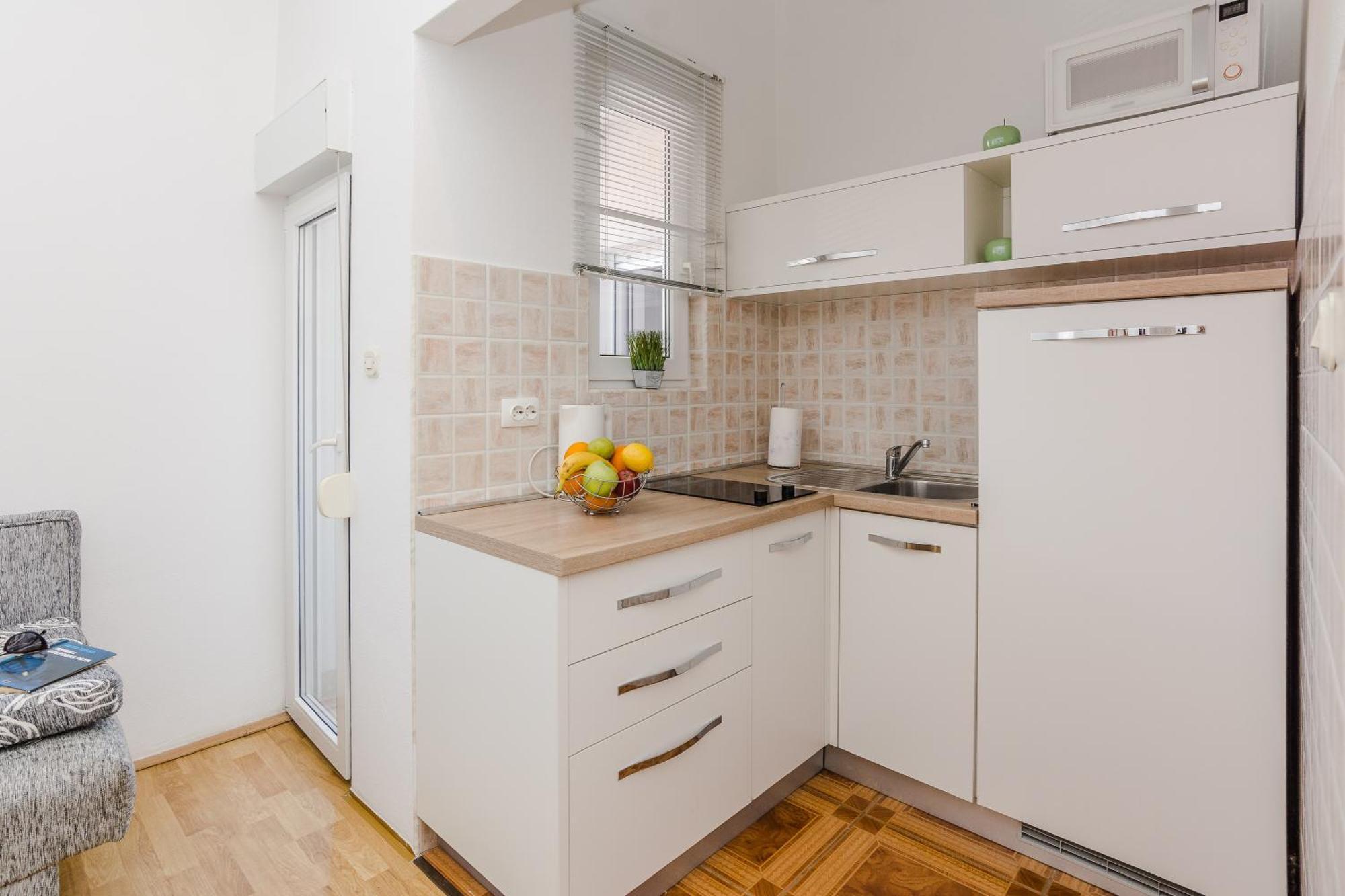 Apartmani Tomeri Starigrad Paklenica Bagian luar foto